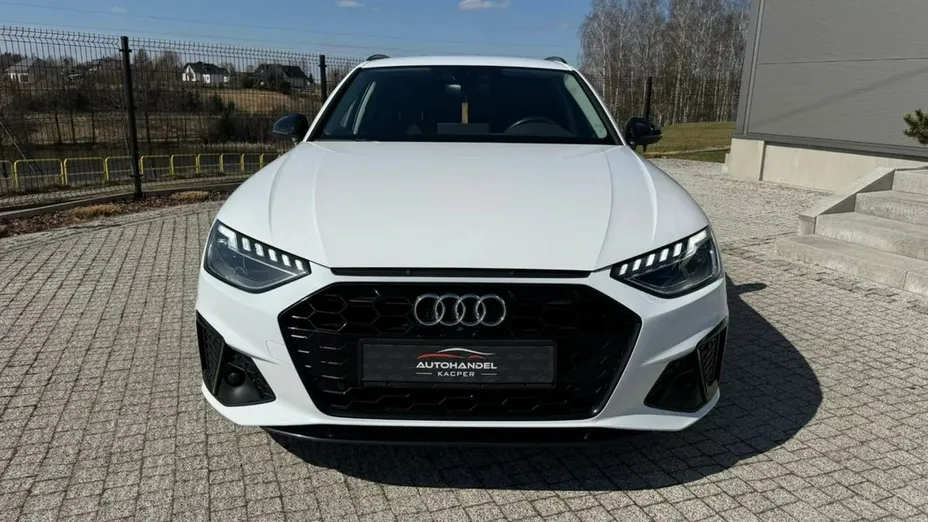 AUDI A4 Avant -