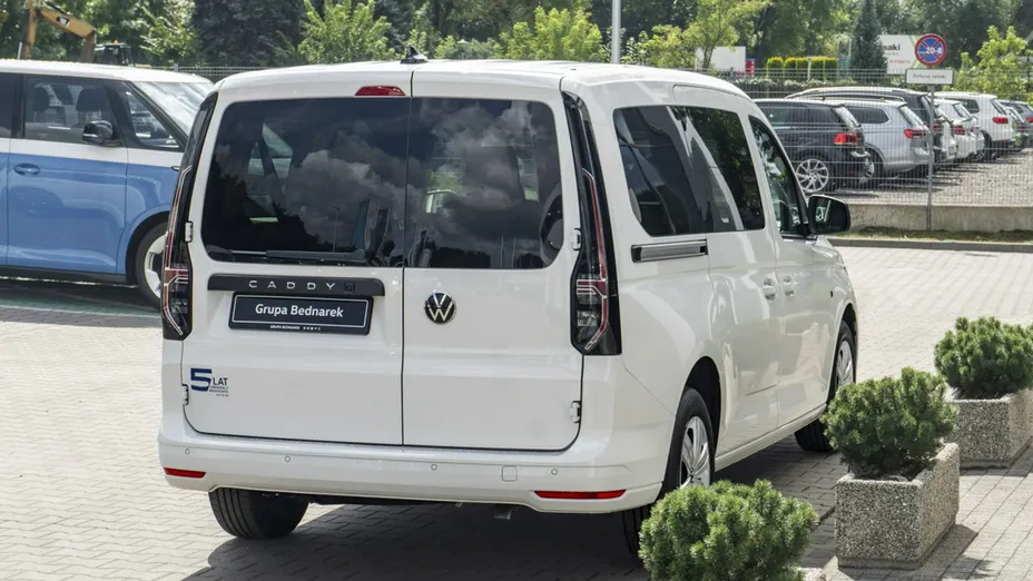 VOLKSWAGEN Caddy -