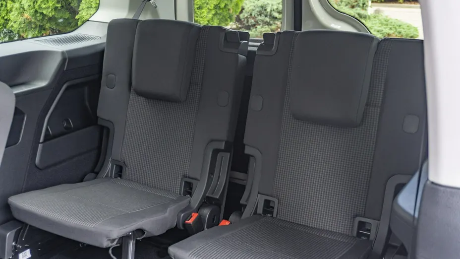 VOLKSWAGEN Caddy -