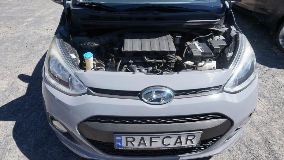 HYUNDAI i10 -