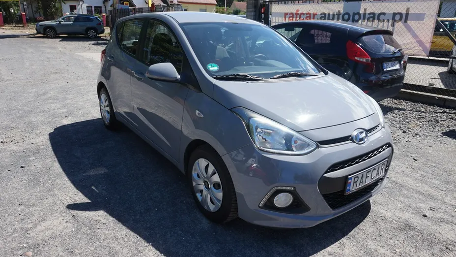 HYUNDAI i10 -