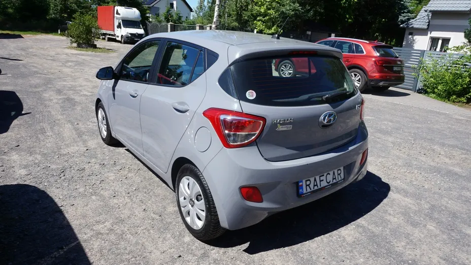 HYUNDAI i10 -
