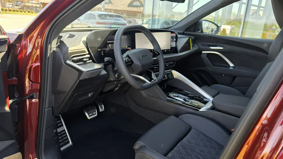 AUDI Q5 -