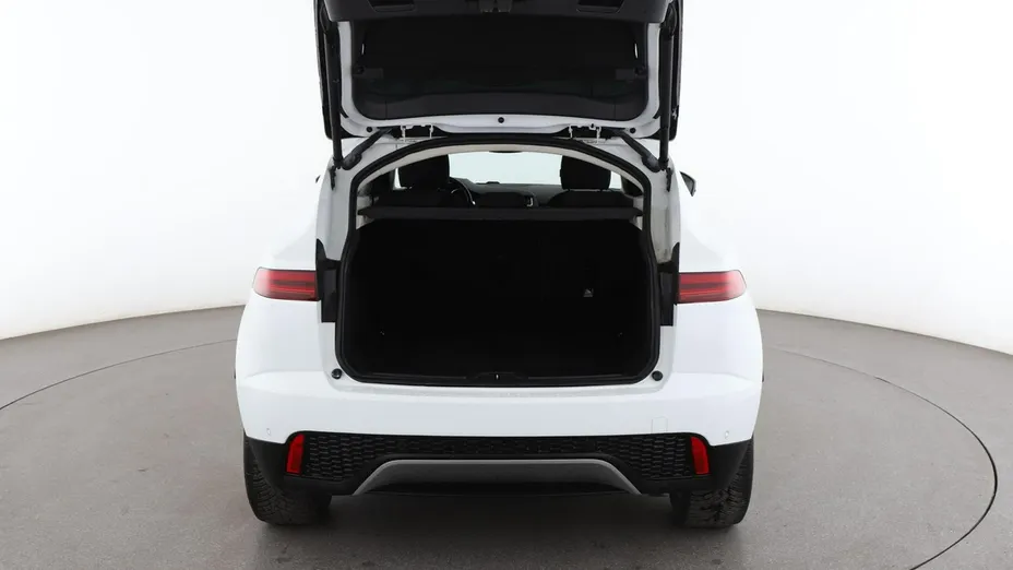 JAGUAR E-Pace -