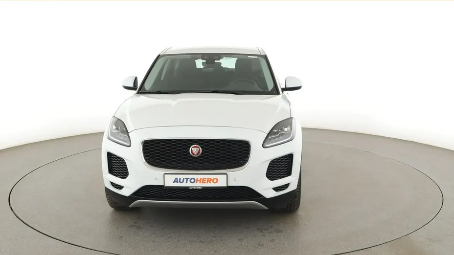 JAGUAR E-Pace -