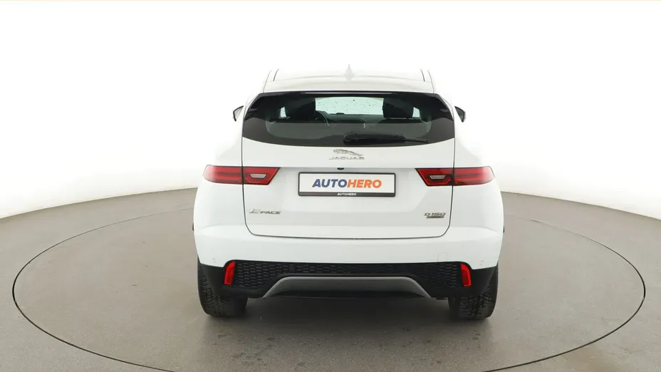 JAGUAR E-Pace -
