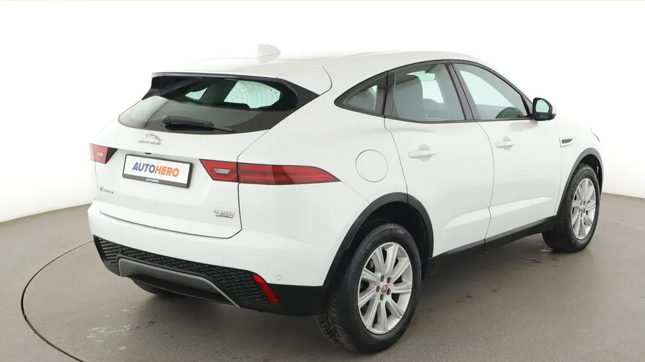 JAGUAR E-Pace -