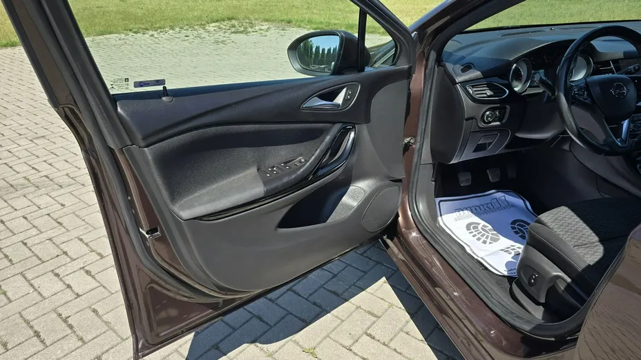 OPEL Astra -