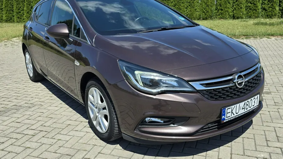 OPEL Astra -