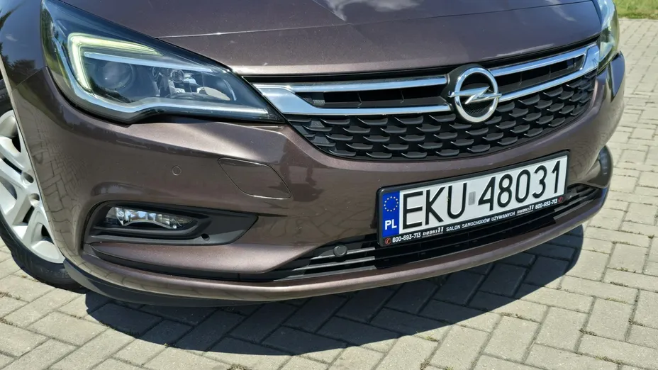 OPEL Astra -