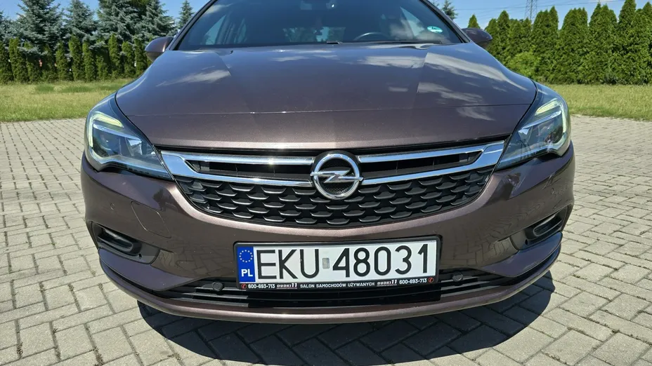 OPEL Astra -