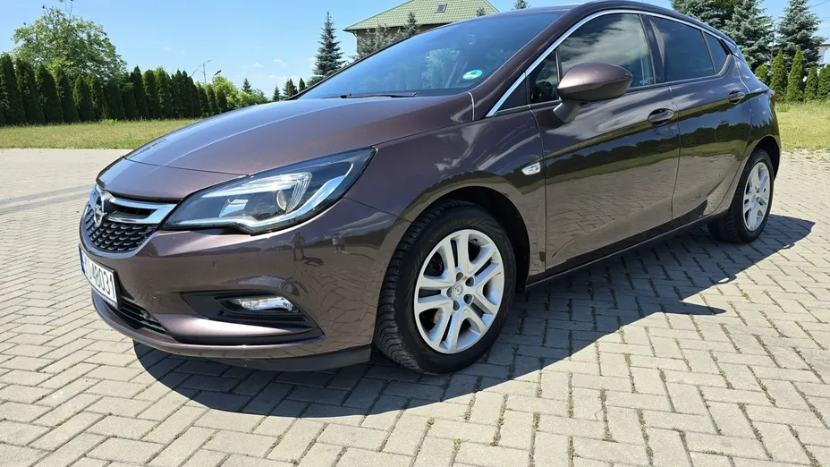 OPEL Astra -