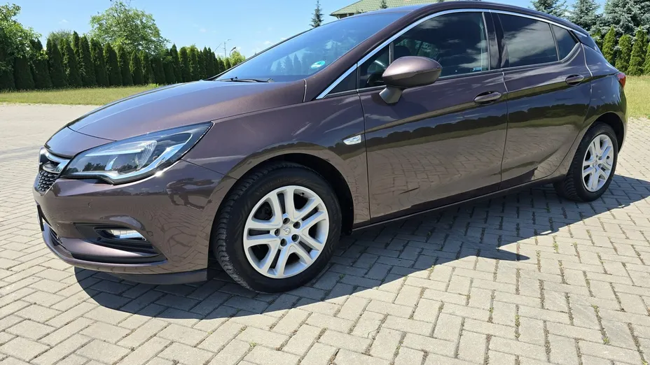 OPEL Astra -