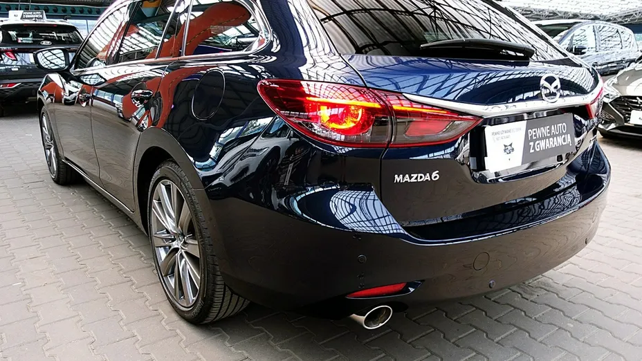 MAZDA 6 -