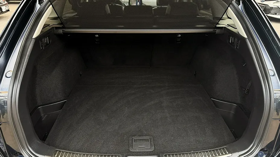 MAZDA 6 -