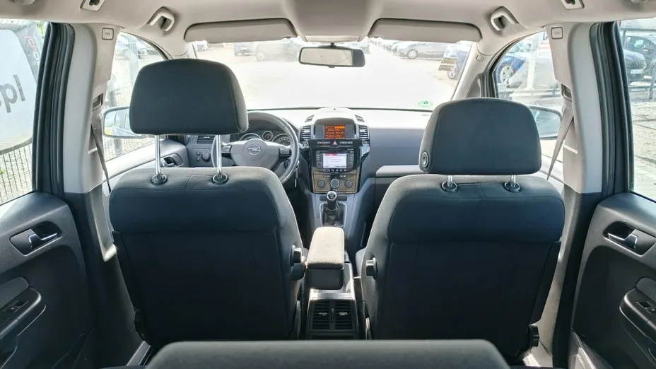 OPEL Zafira -