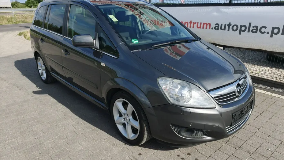OPEL Zafira -