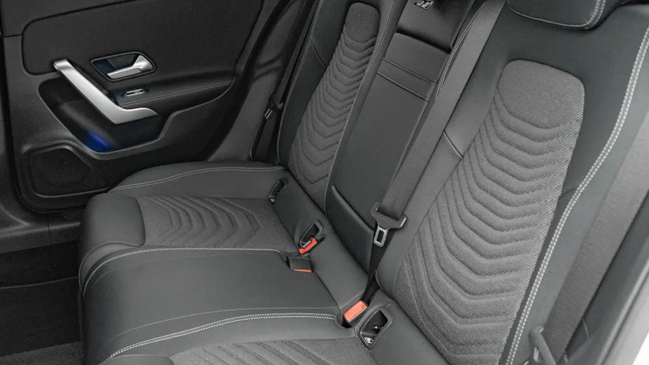 MERCEDES-BENZ A Klasa -