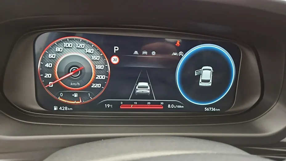 HYUNDAI i20 -