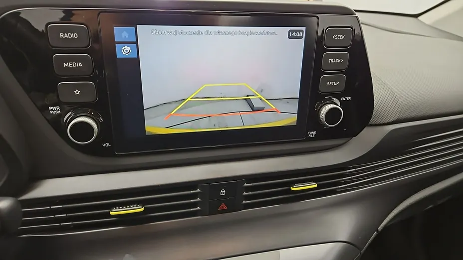 HYUNDAI i20 -