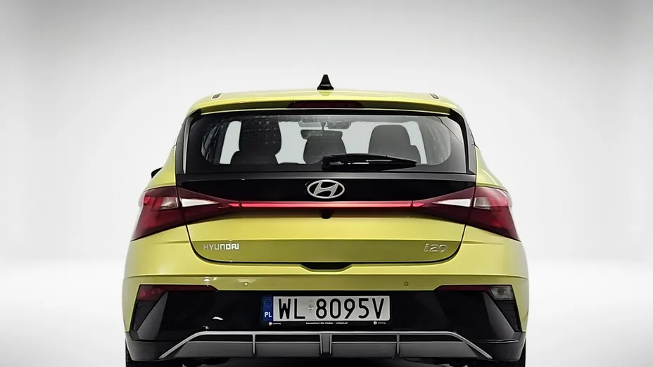HYUNDAI i20 -