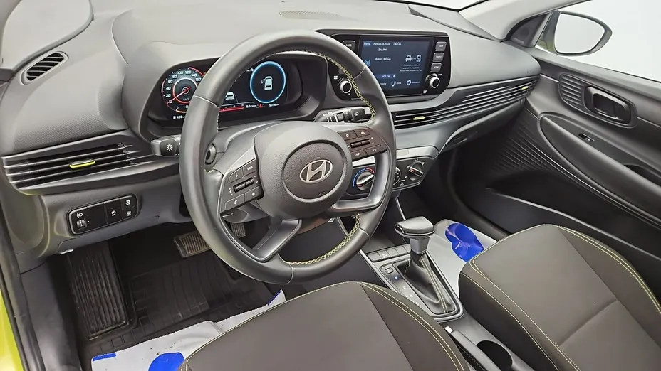HYUNDAI i20 -