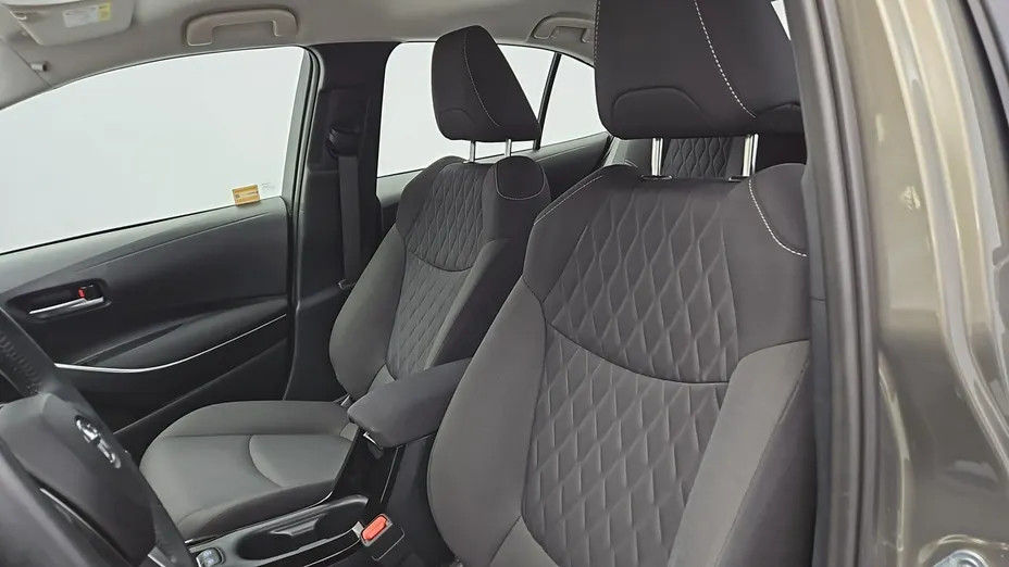 TOYOTA Corolla -