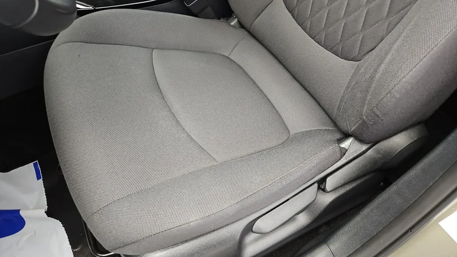 TOYOTA Corolla -