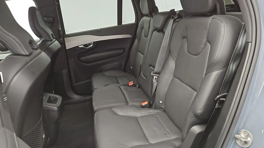VOLVO XC90 -