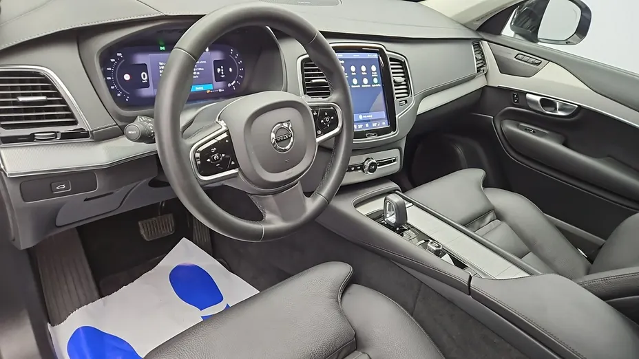 VOLVO XC90 -