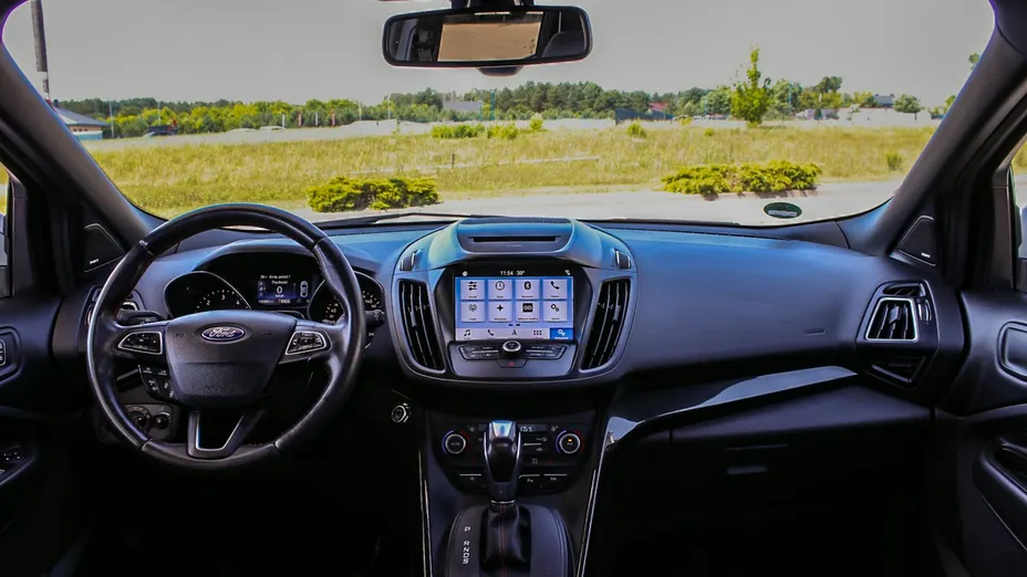 FORD Kuga -