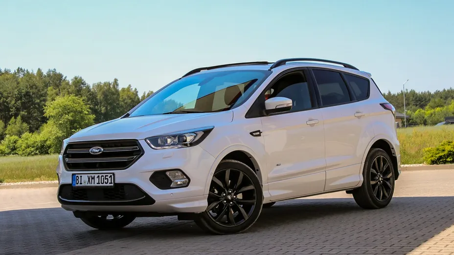 FORD Kuga -