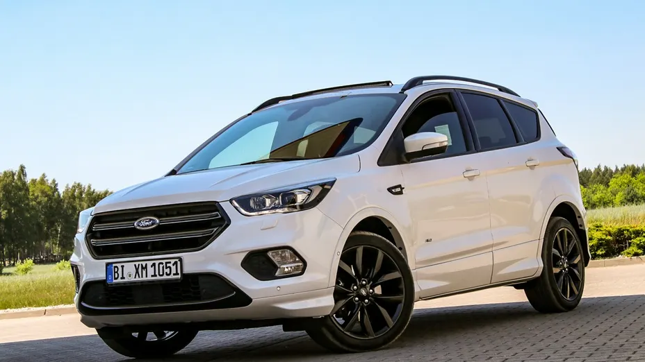FORD Kuga -