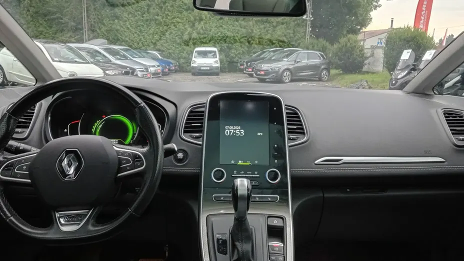 RENAULT Scenic -