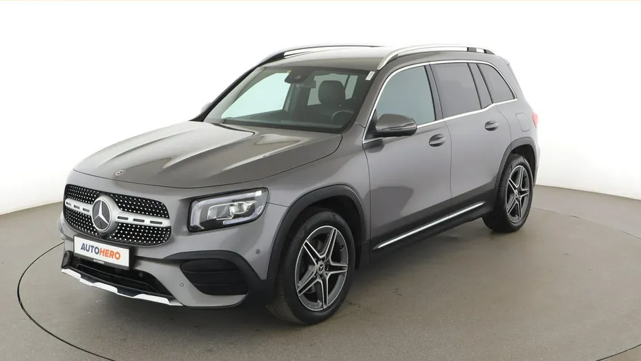 MERCEDES-BENZ GLB -
