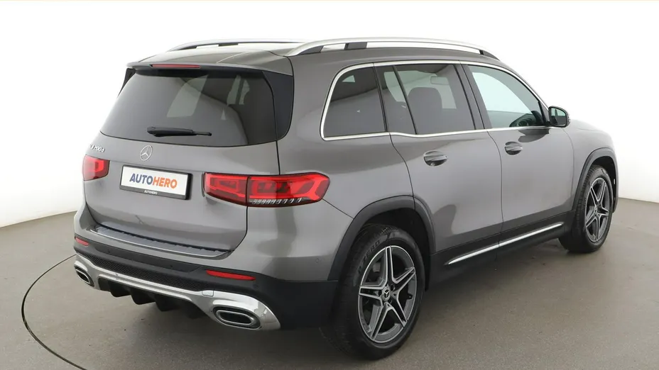 MERCEDES-BENZ GLB -