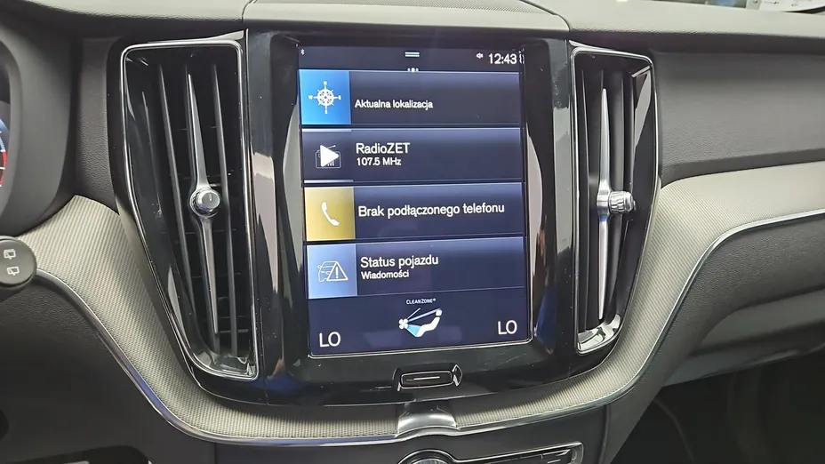 VOLVO XC60 -