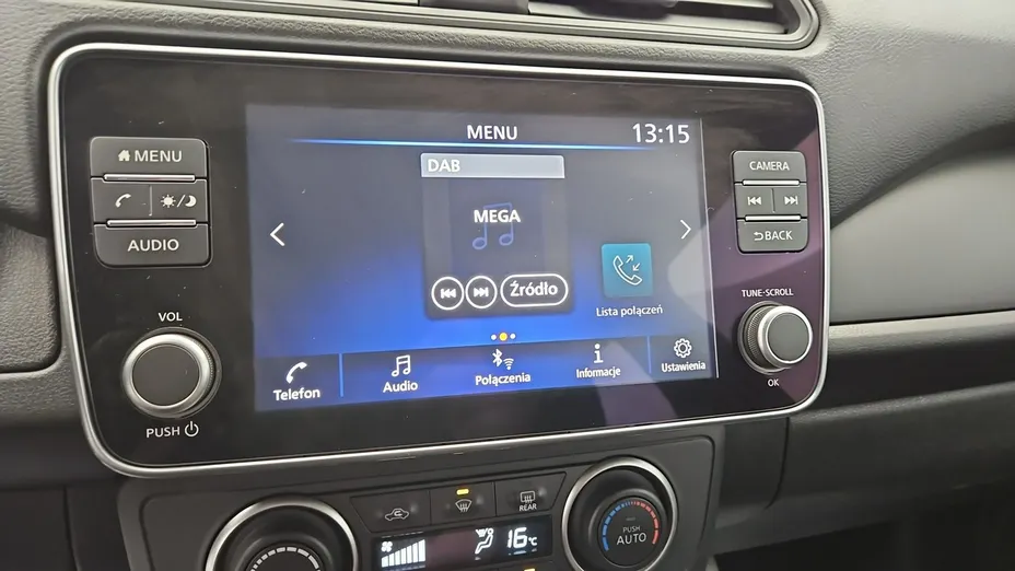 NISSAN Leaf -