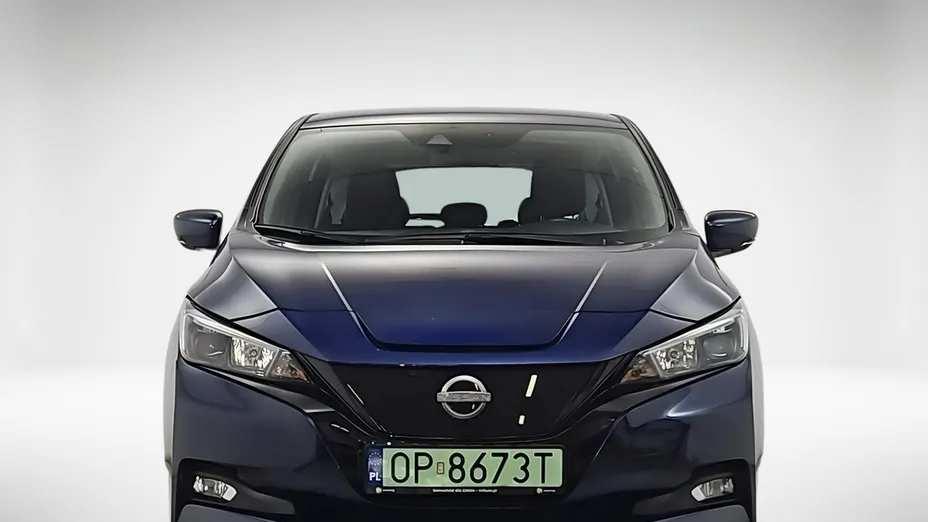 NISSAN Leaf -