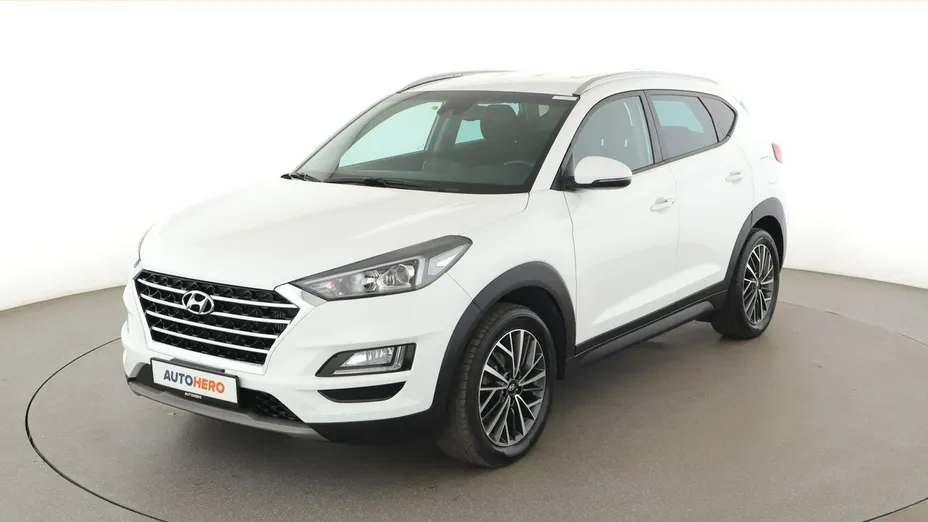 HYUNDAI Tucson -