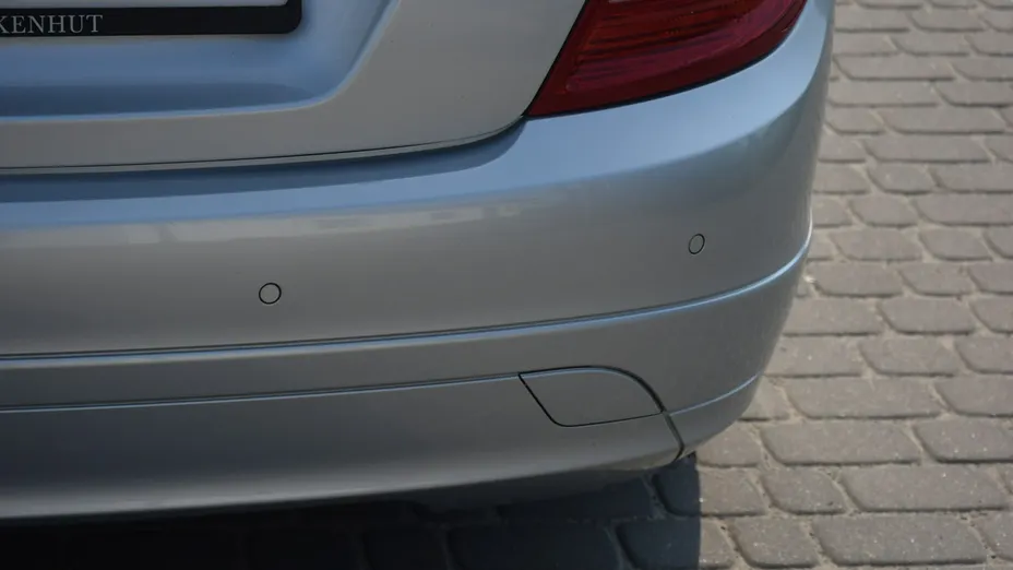 MERCEDES-BENZ C Klasa -