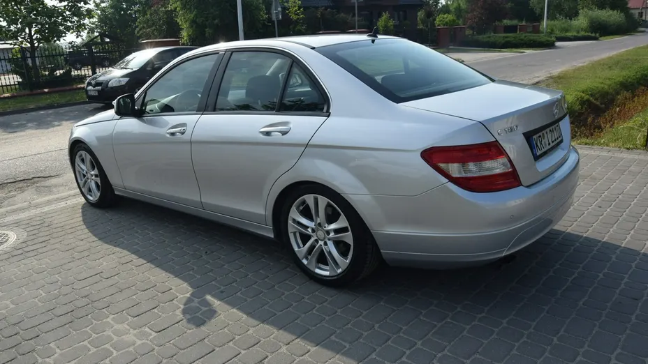 MERCEDES-BENZ C Klasa -