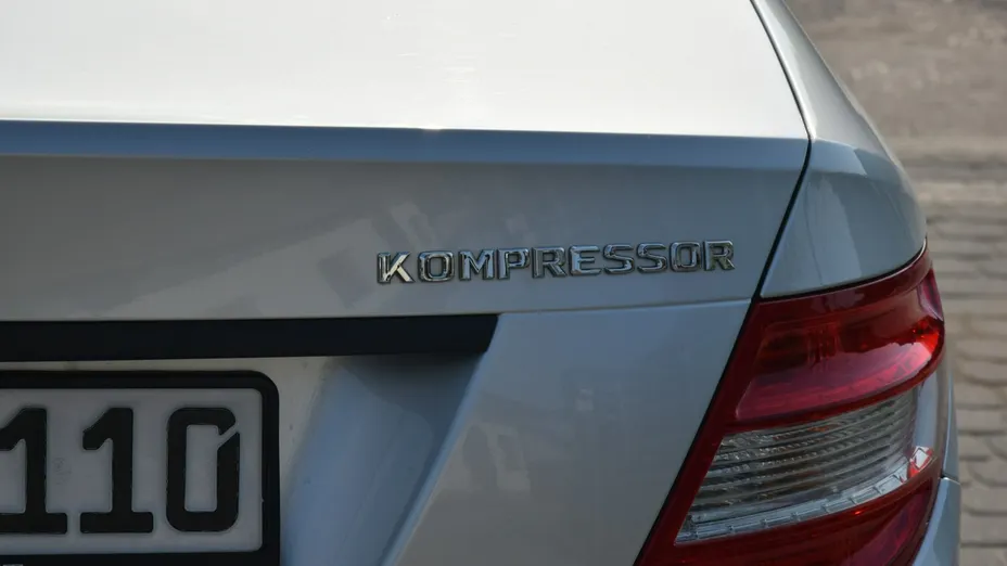 MERCEDES-BENZ C Klasa -