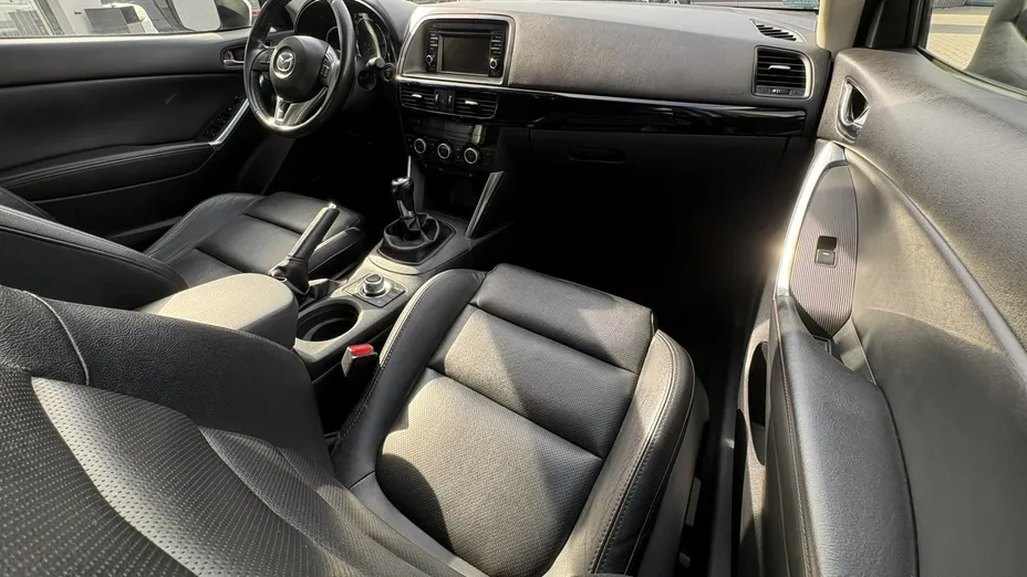 MAZDA CX-5 -