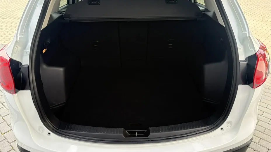 MAZDA CX-5 -