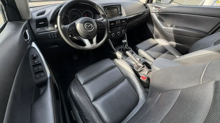 MAZDA CX-5 -