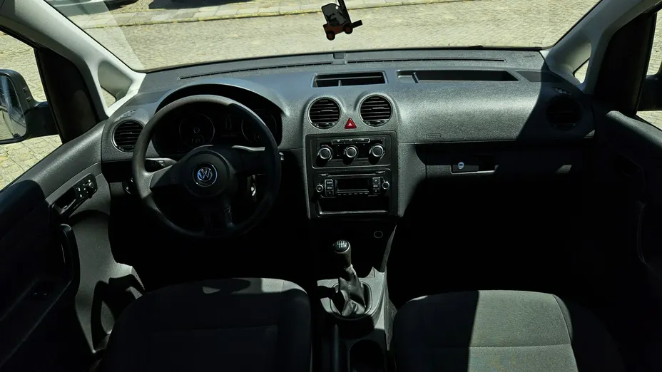 VOLKSWAGEN Caddy -