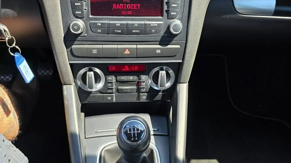 AUDI A3 -