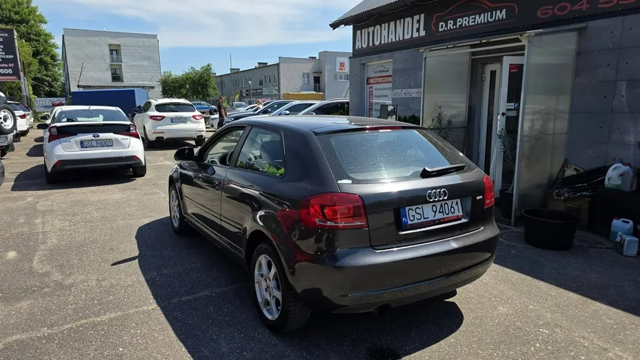 AUDI A3 -