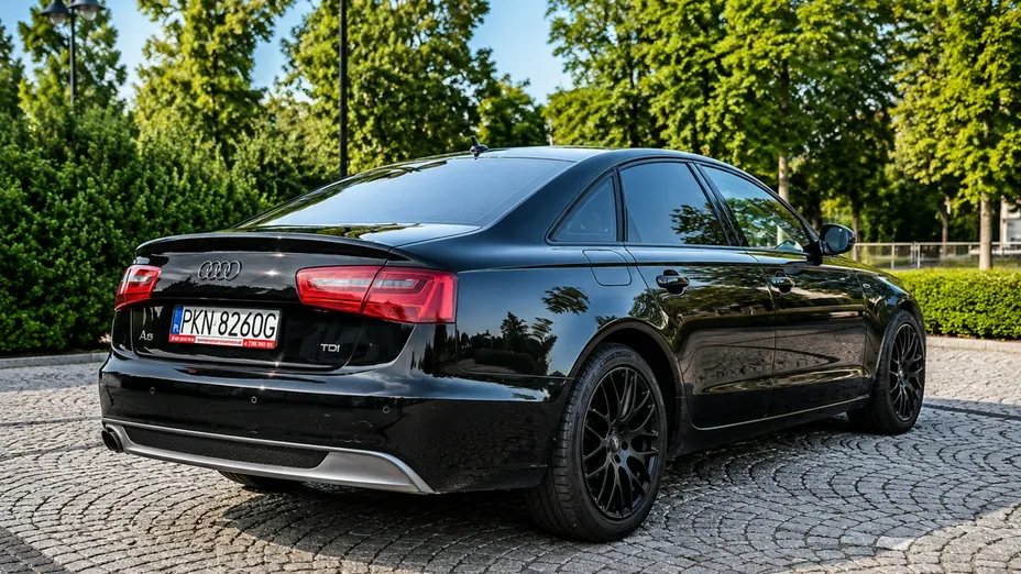 AUDI A6 -